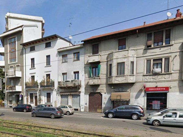 casa indipendente in vendita a Milano in zona Forlanini