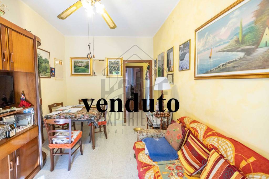 appartamento in vendita a Milano in zona Gorla