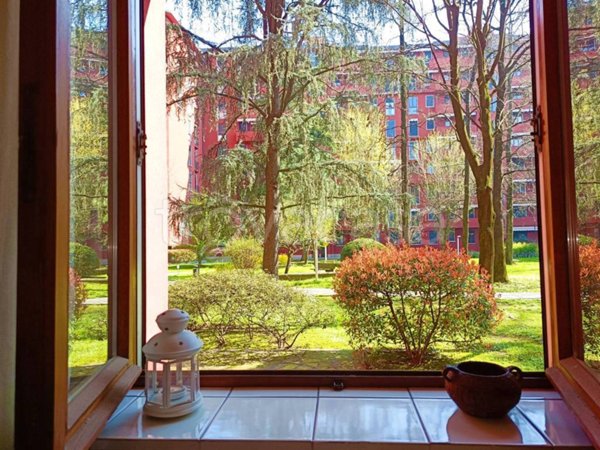 appartamento in vendita a Milano in zona Piazzale Lodi