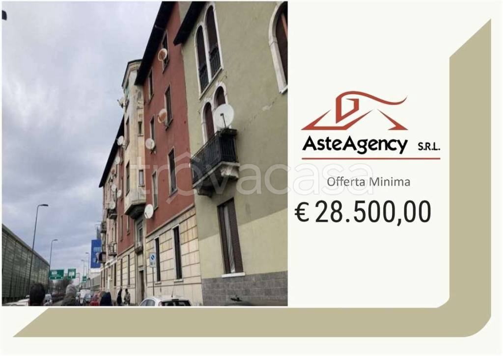 appartamento in vendita a Milano in zona Vialba