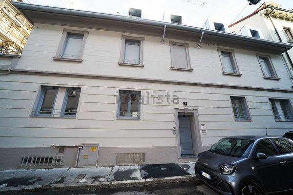 appartamento in vendita a Milano in zona Sempione