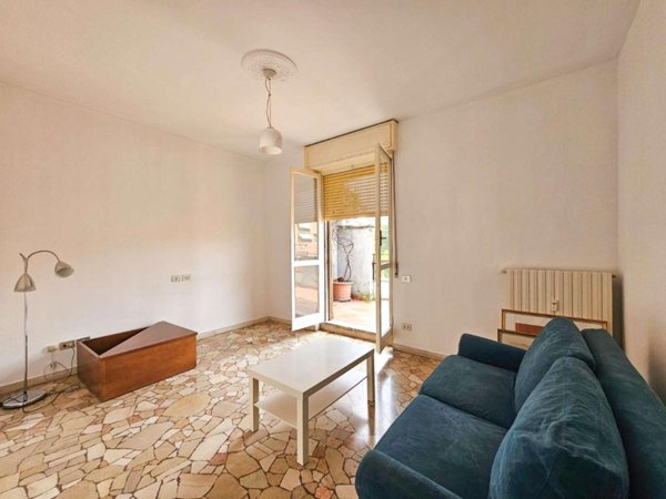 appartamento in vendita a Milano in zona Vigentino