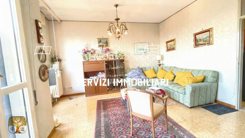 appartamento in vendita a Milano in zona Gallaratese