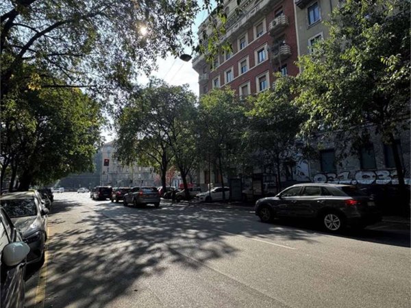 appartamento in vendita a Milano in zona Porta Venezia