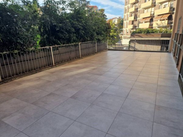appartamento in vendita a Milano in zona Piazzale Lodi