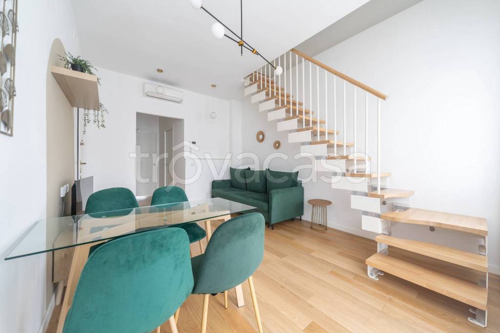 appartamento in vendita a Milano in zona Bovisa