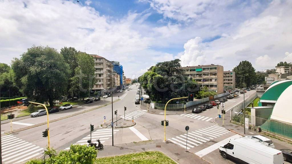 appartamento in vendita a Milano in zona Centro Storico