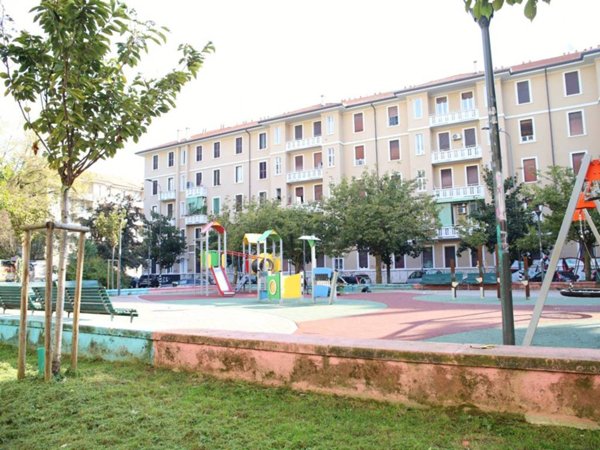 appartamento in vendita a Milano in zona Porta Vittoria