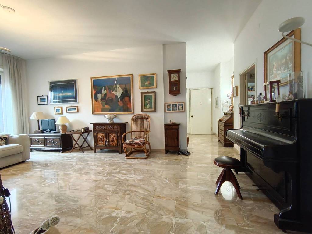 appartamento in vendita a Milano in zona Solari