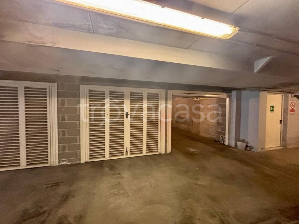 negozio in vendita a Milano in zona Dergano