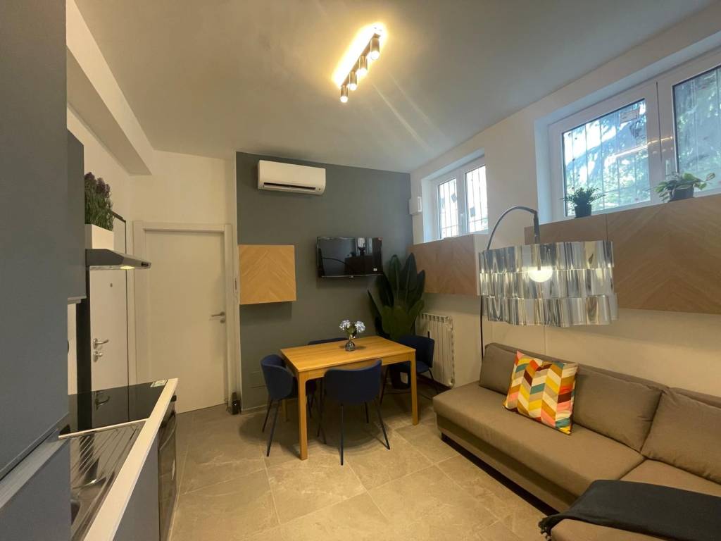 appartamento in vendita a Milano in zona Affori