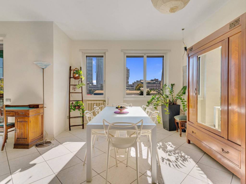 appartamento in vendita a Milano in zona Il Portello