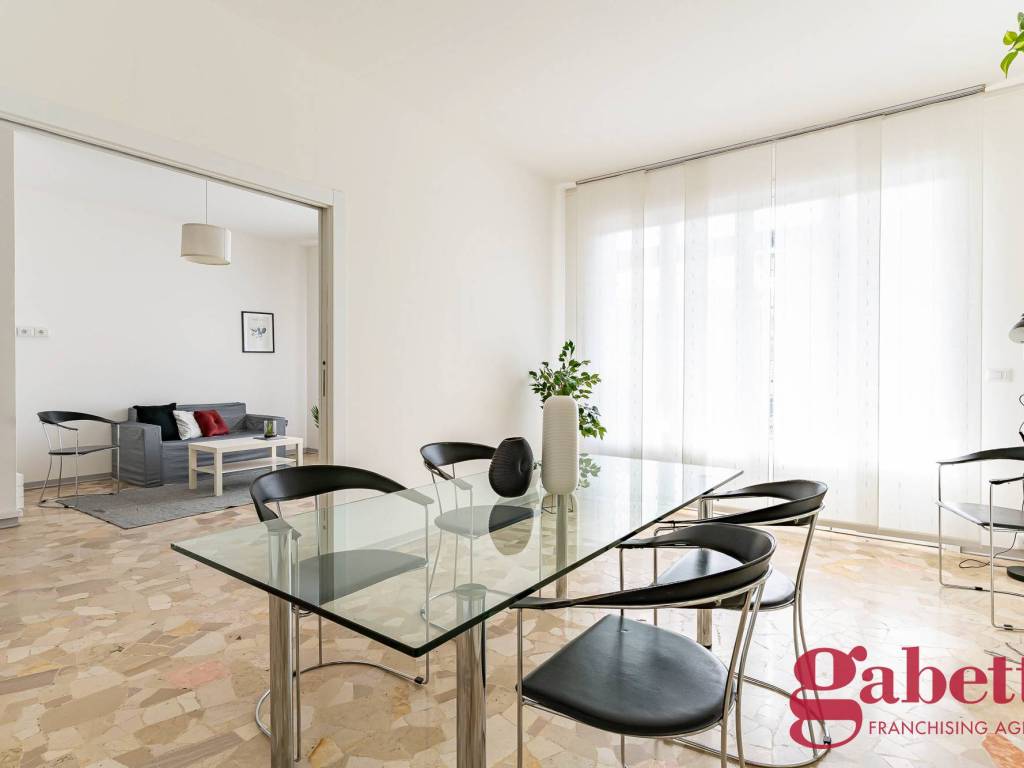appartamento in vendita a Milano in zona Città Studi