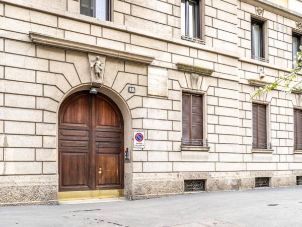 appartamento in vendita a Milano in zona Isola