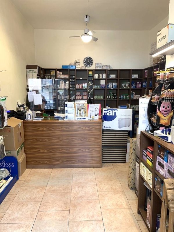 negozio in vendita a Milano in zona Centro Storico