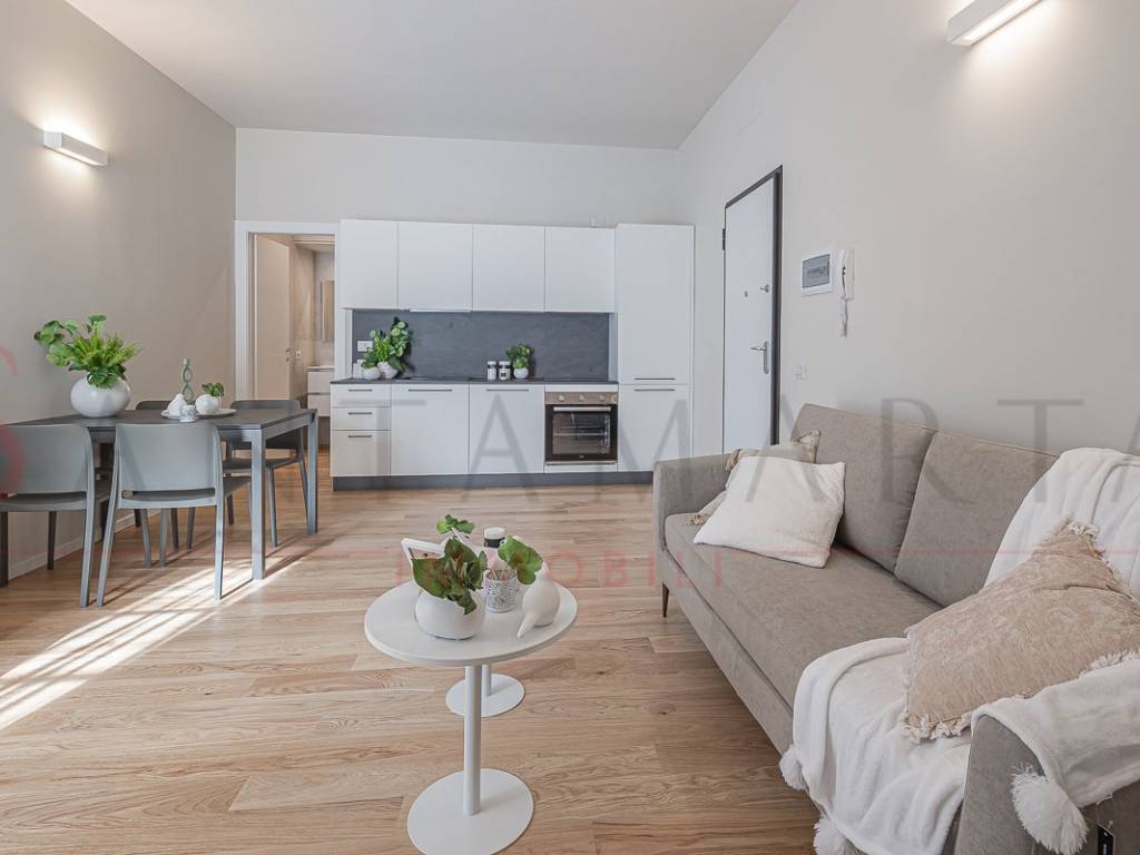appartamento in vendita a Milano in zona Solari