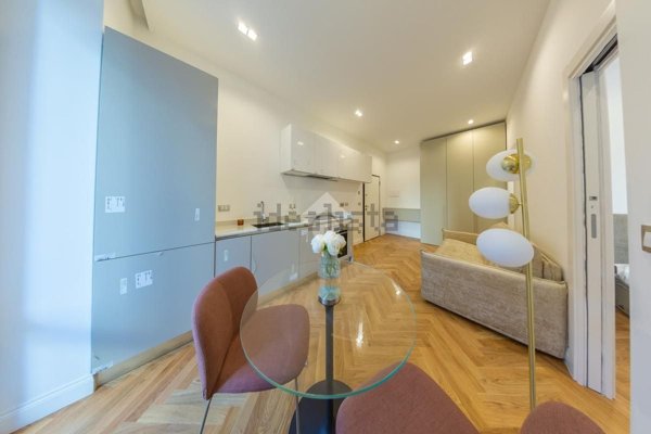 appartamento in vendita a Milano in zona Isola