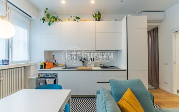 appartamento in vendita a Milano in zona Isola