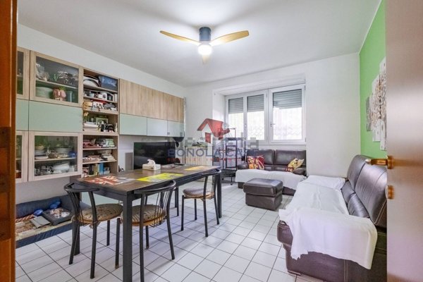 appartamento in vendita a Milano in zona Gallaratese