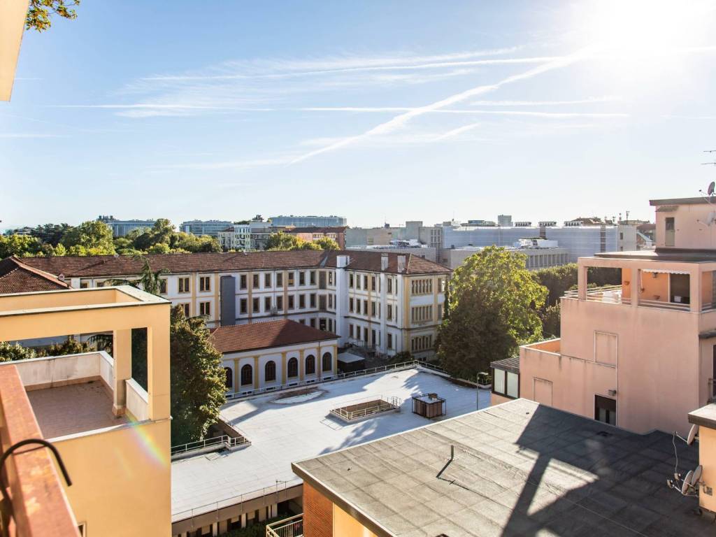 appartamento in vendita a Milano