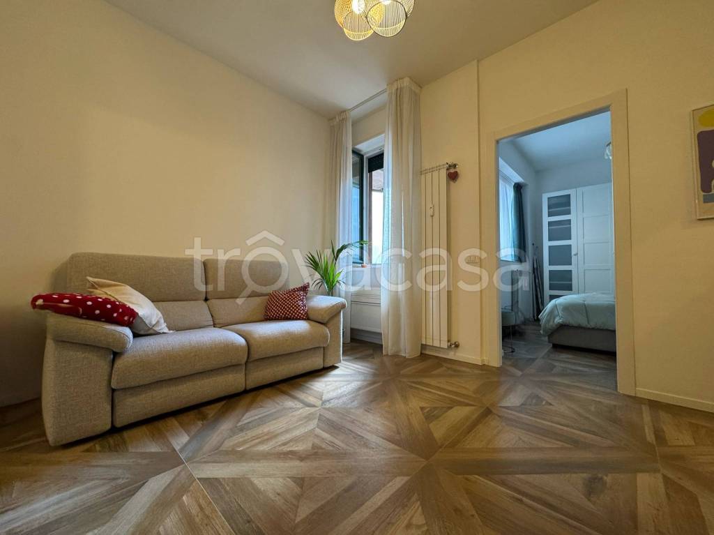appartamento in vendita a Milano in zona Porta Vittoria