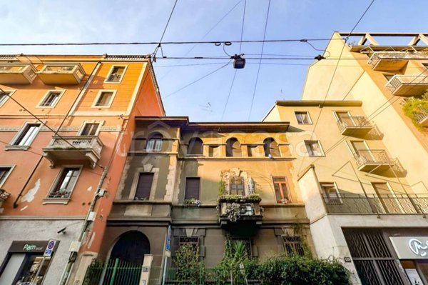appartamento in vendita a Milano in zona Casoretto