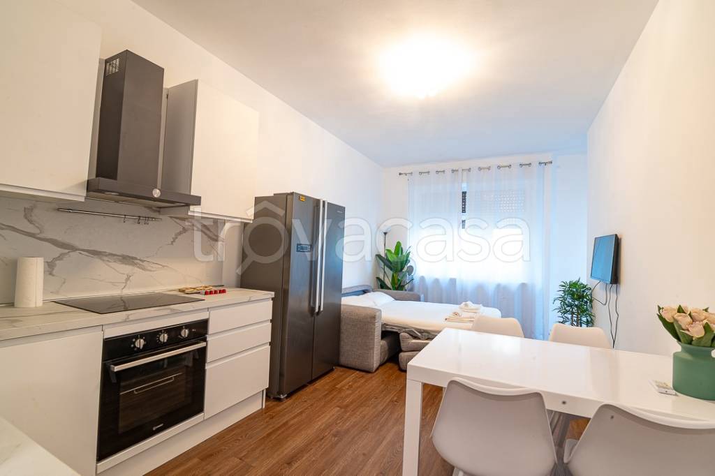 appartamento in vendita a Milano in zona Il Portello