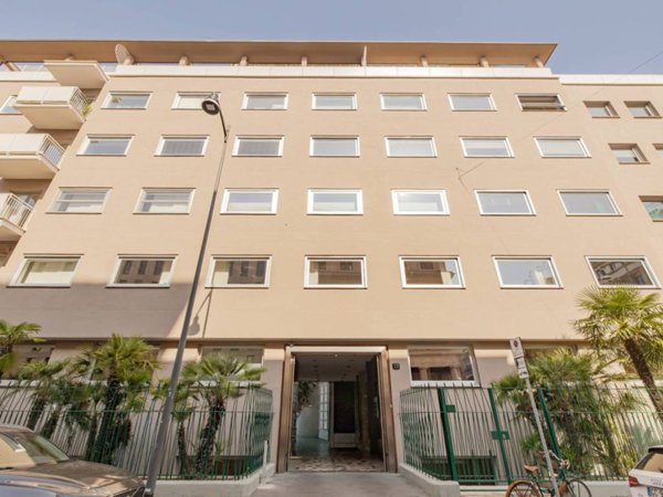 appartamento in vendita a Milano in zona Porta Garibaldi
