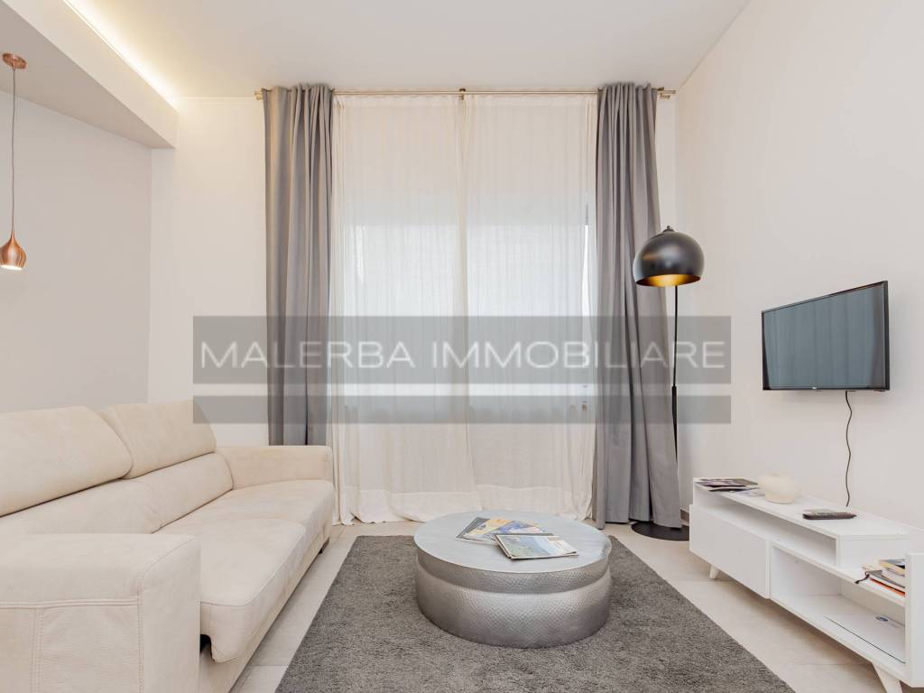 appartamento in vendita a Milano in zona Porta Nuova
