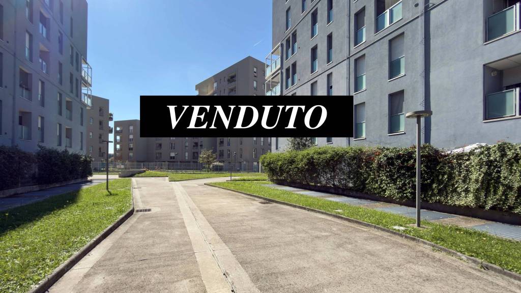 appartamento in vendita a Milano in zona Famagosta