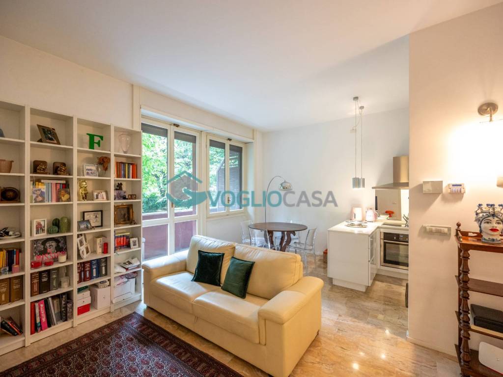 appartamento in vendita a Milano in zona Solari