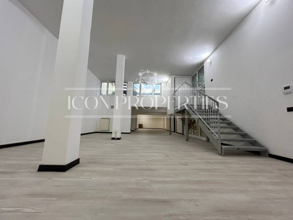 negozio in vendita a Milano in zona Centro Direzionale