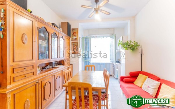 appartamento in vendita a Milano in zona Baggio