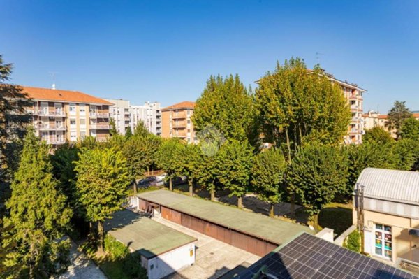 appartamento in vendita a Milano in zona Bicocca