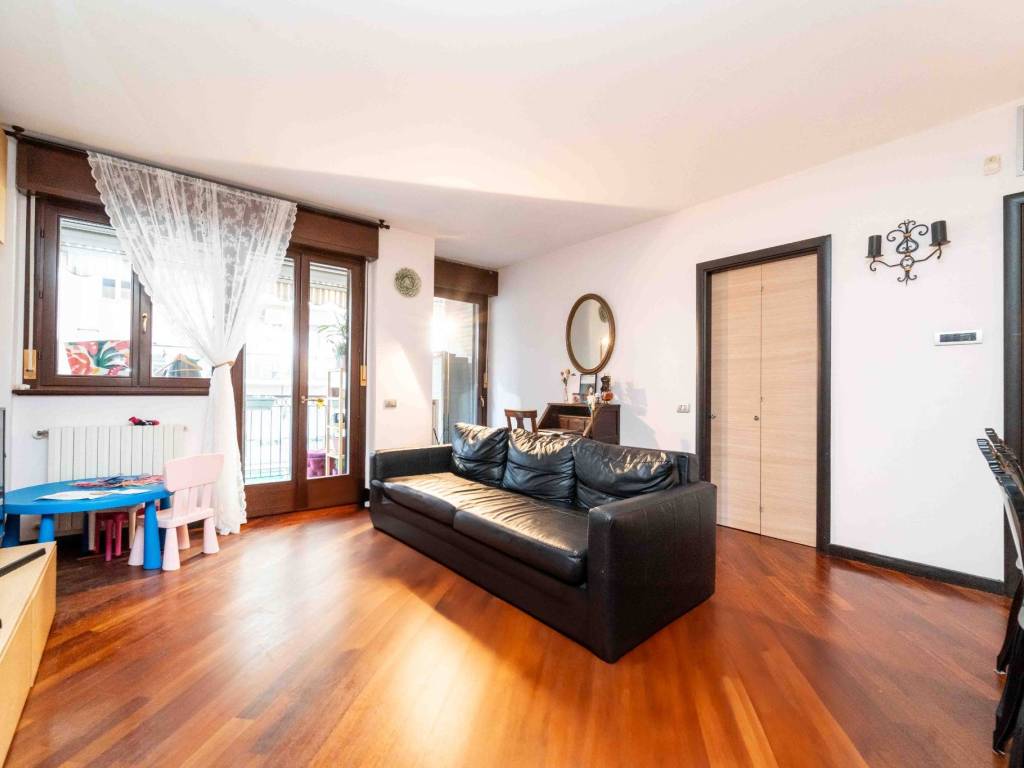 appartamento in vendita a Milano in zona San Siro