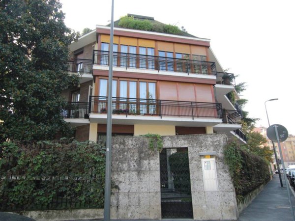appartamento in vendita a Milano in zona Maggiolina
