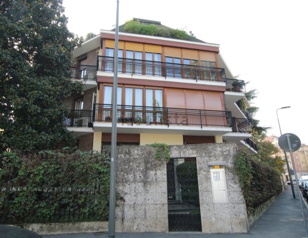 appartamento in vendita a Milano in zona Maggiolina