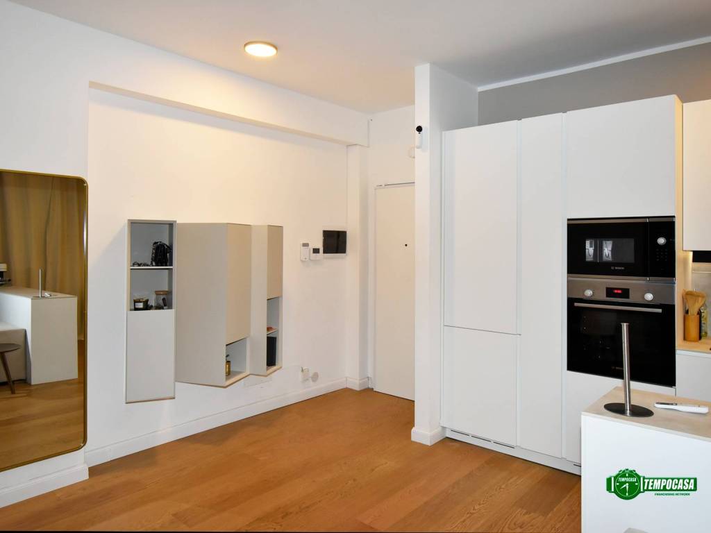 appartamento in vendita a Milano in zona Il Portello