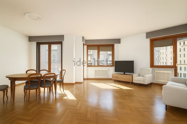 appartamento in vendita a Milano in zona Solari