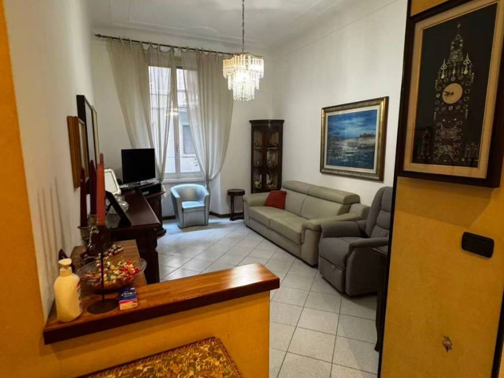 appartamento in vendita a Milano in zona Isola