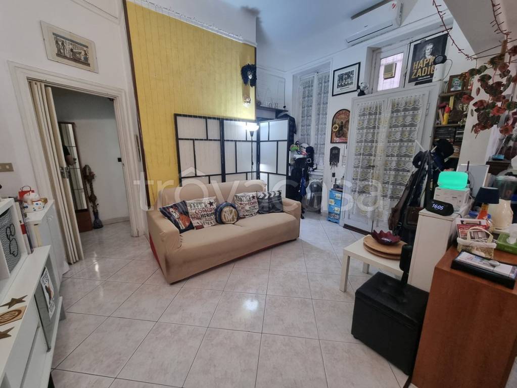 appartamento in vendita a Milano in zona Affori