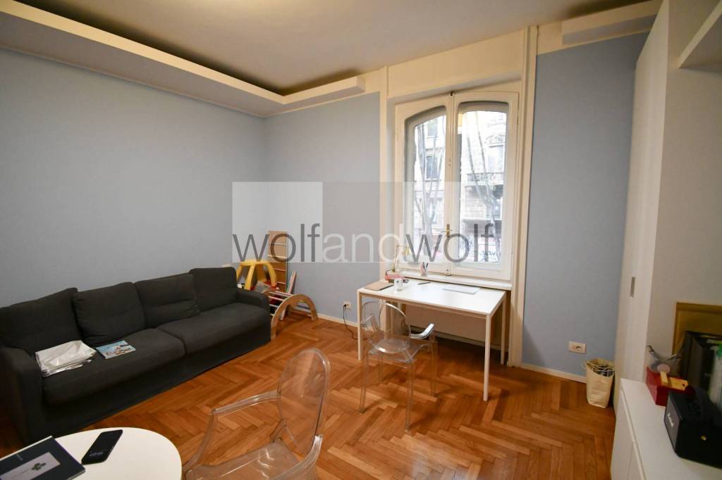 appartamento in vendita a Milano in zona Cadorna