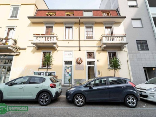 negozio in vendita a Milano in zona Precotto