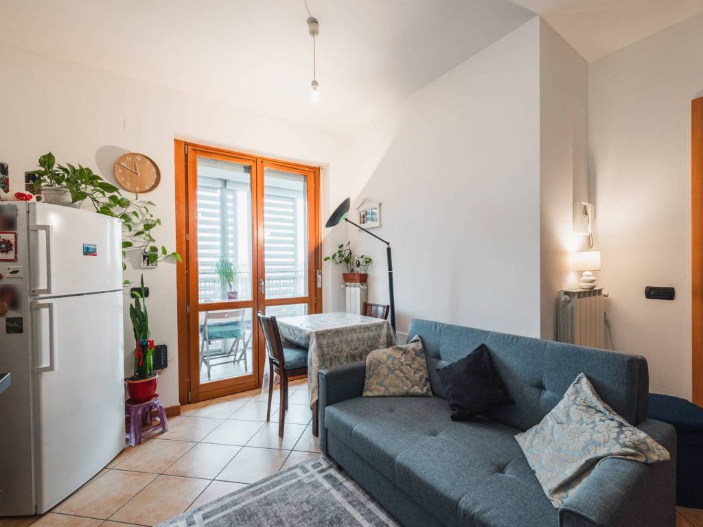 appartamento in vendita a Milano in zona Vigentino