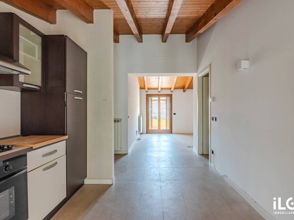 appartamento in vendita a Milano in zona Isola