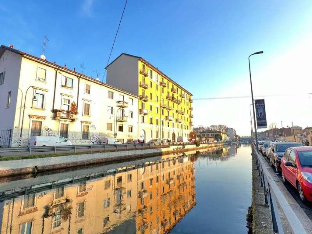 appartamento in vendita a Milano in zona Ronchetto sul Naviglio