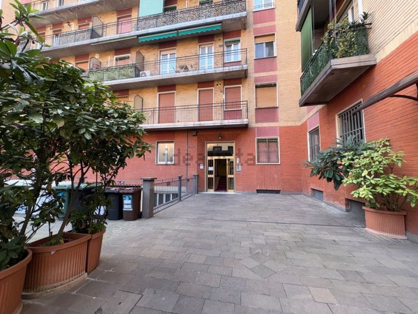 appartamento in vendita a Milano in zona Crescenzago