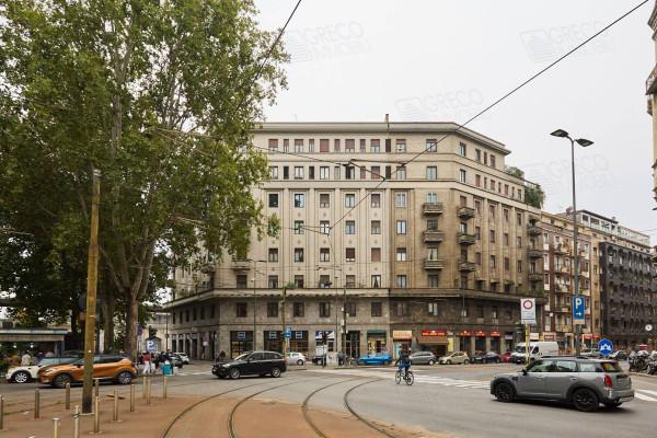 appartamento in vendita a Milano in zona Greco