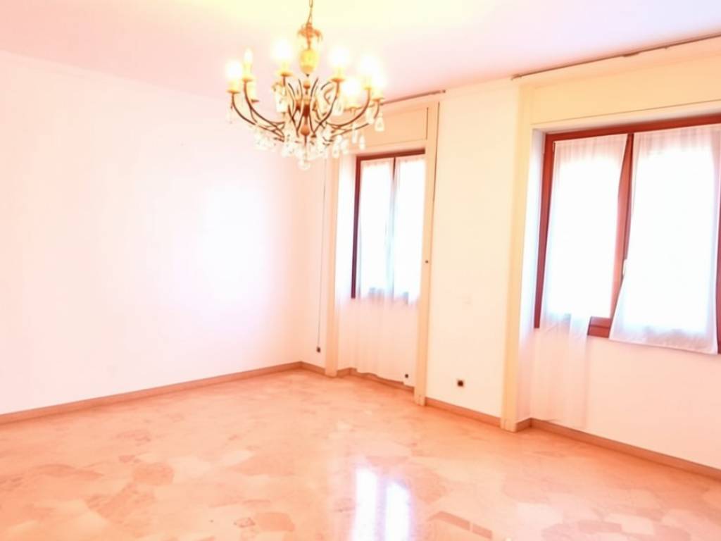 appartamento in vendita a Milano in zona Isola