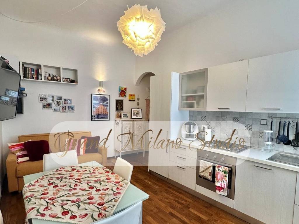 appartamento in vendita a Milano in zona Città Studi
